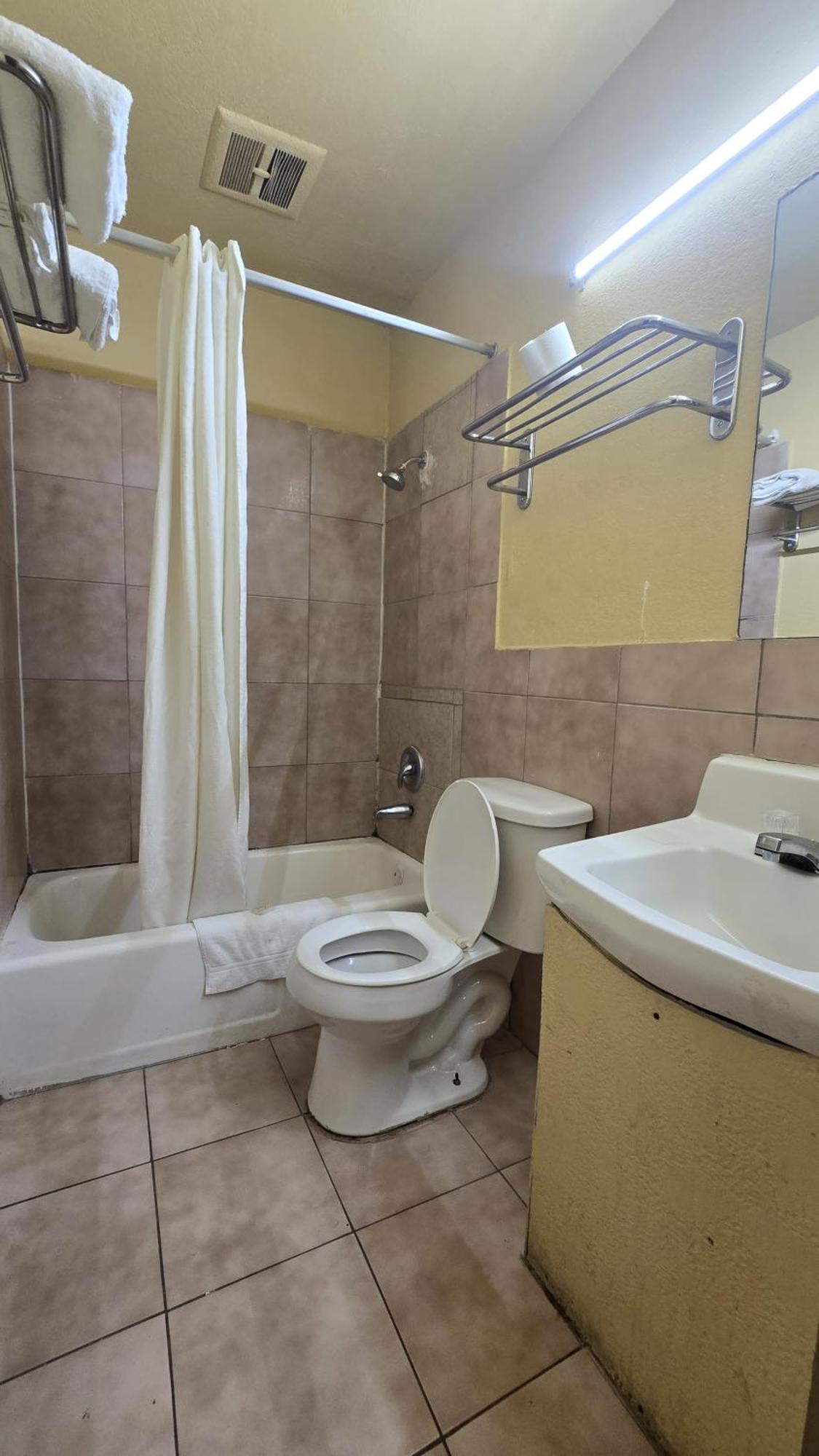 Super 7 Inn By Oyo San Antonio Nw Medical Center Экстерьер фото